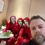 Torbjørn Røe Isaksen Instagram – Det kom som et sjokk på meg da jeg oppdaget at den såkalte influensergruppen @baddies.ofcl egentlig består av tidligere statsminister Kjell Magne Bondevik og to av hans statssekretærer. Sleipt.