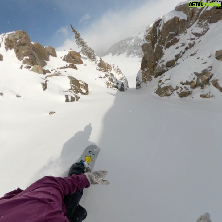 Torstein Horgmo - 5K Likes - Colorado Fluff Season 🌬✨🤟🏻cruzer day out there with @craiggouweloos & @mattycoxox shot on #GoProMax @GoPro