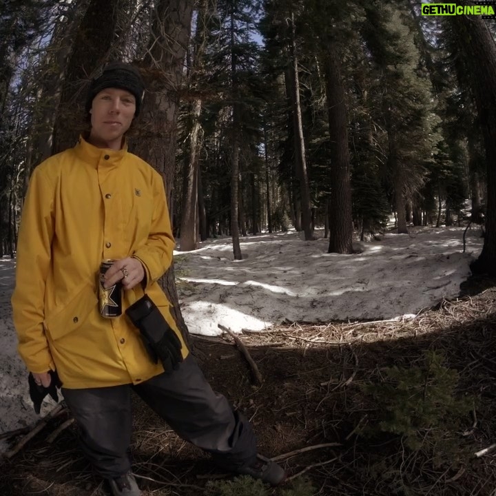 Torstein Horgmo Instagram - Tossing it back a couple springs ago to a @rockstarenergy shoot with @therj37 out in Tahoe. Engines & Airtime = Good Time 👌🏻 shot by @drewhastings