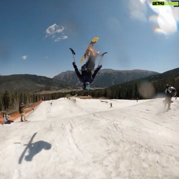 Torstein Horgmo Instagram - What a priv!! Flipping out with @trevor_kennison up at @woodwardcopper for the #GoProLiveit weekend. We’ve been talking about this double flip for a long time and it finally lined up. Thanks Trev, you are a ball of light and a huge inspiration 🤟🏻P.S. He did end up breaking two ski’s this weekend 😂 @gopro