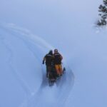 Torstein Horgmo Instagram - Every day we get the chance to see a new @torsteinhorgmo ‘s edit is a good day. Perfect music, perfect playground, perfect riding. Watch the BTS of the crazy @naturalselection ‘s DUEL between two legends of snowboarding. Link in stories. #TeamOakley #DrawYourLine