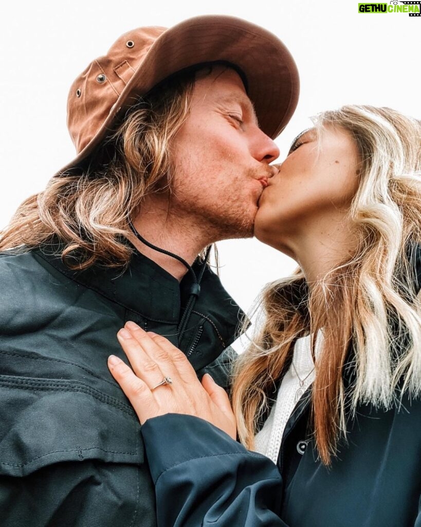 Torstein Horgmo Instagram - Happy Birthday!!! ✨ To the Love of my life, my Soulmate, best friend and Wife (to be ; ) We are connected beyond this reality at all times (even when you have to work in Chicago on your b-day) Love you @CeliaMiller1 💗