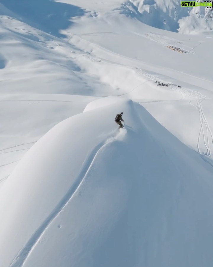 Torstein Horgmo Instagram - Cheers to our boy who took 🥈 at the final stop of @naturalselection ! Swipe right to watch some of the most incredible runs Alaska has ever seen. 🥶🚀 #TeamOakley #BeWhoYouAre