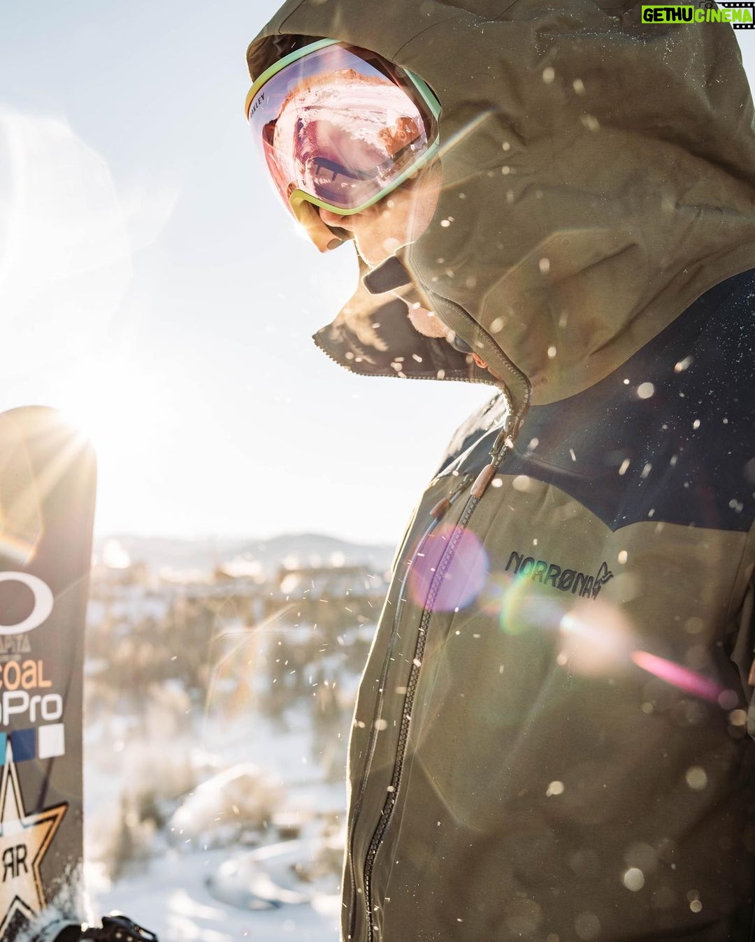 Torstein Horgmo - 7.3K Likes - This is in many ways a full circle moment for me, @Norrona and I are teaming up and it sure feels like coming home. Deeply rooted in Quality, Design and Sustainability, this 4th generation Family owned company from Norway, is an easy one for me to get behind.
It's the people behind Norrøna that makes the company what it is and I am proud to represent this family and share our passion for exploring together.
📷 @celiamiller1