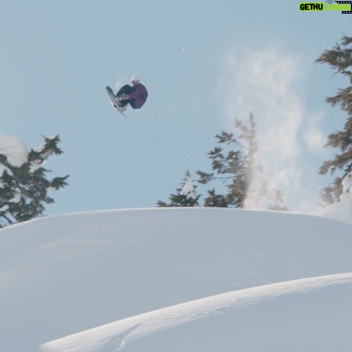 Torstein Horgmo - 4.2K Likes - FLYT | Part 1 & 2 is now Live on the @shred_bots Tube! Smash that bio link 🤙🏻
Featuring: @Bcocard @CraigGouweloos @RedGerard @YukiKadono
Supported By:
@RockstarEnergy
@GoPro
@Oakley @OakleySnowboarding
@UnionBindingCo
@CoalHeadwear
@SoundBox