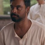 Tovino Thomas Instagram – Catch Adrishya Jalakangal in cinemas NOW 🪟

@adrishya_jalakangal @ellanar_films @mythriofficial @tovinothomas_productions @tovinothomas @nimisha_sajayan @actorindrans @dr_biju_official @radhika_lavu @rickykej @anupchacko @jayashree_lakshminarayanan @yedhu.radhakrishnan @dileepdaz @davis_manuel @flevioffical @jchrisjerome #AravindKR @eldhoselvaraj @pattanamsha @pramod.thomas.986 @sangeetha_janachandran @storiessocialofficial @rdilluminationsofficial @madhavkrishnamusician @gang.prudhvi @gaddeajay @sharathgeorgebenny

#Adrishyajalakangal #TovinoThomas #NimishaSajayan #Indrans #MythriMovieMakers #TovinoThomasProductions #EllanarFilms #Intheaters  #24November