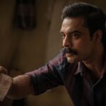 Tovino Thomas Instagram - ആനന്ദ് നാരായണൻ 🤎 #AnweshippinKandethum 📷 @sinat_savier