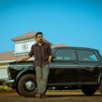Tovino Thomas Instagram - ആനന്ദ് നാരായണൻ 🤎 #AnweshippinKandethum 📷 @sinat_savier