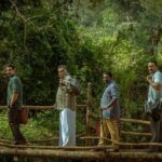 Tovino Thomas Instagram - ’Anweshipin Kandethum’ ’അന്വേഷിപ്പിൻ കണ്ടെത്തും’ #runningsuccessfully #intheatresnearyou @rajagopal_rahul @vineeth_thattil_david @pramod_veliyanadu @darwinkuriakose @dolwinkuriakose 📷: @sinat_savier