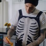 Travis Barker Instagram - This vegan cheese is f*cking awesome !!! @violifeus #ViolifePartner #LivingTheViolife #ASMR