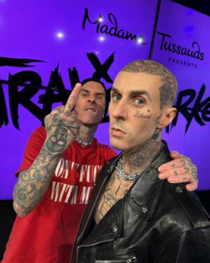 Travis Barker Instagram - Come say hi to my clone @madametussaudsusa