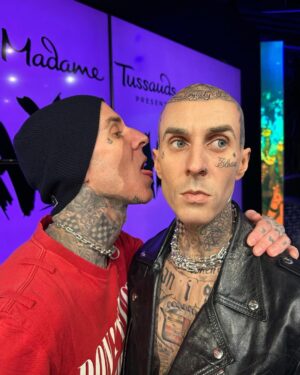Travis Barker Instagram - Come say hi to my clone @madametussaudsusa
