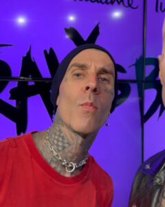 Travis Barker Instagram - Come say hi to my clone @madametussaudsusa Madame Tussauds Las Vegas