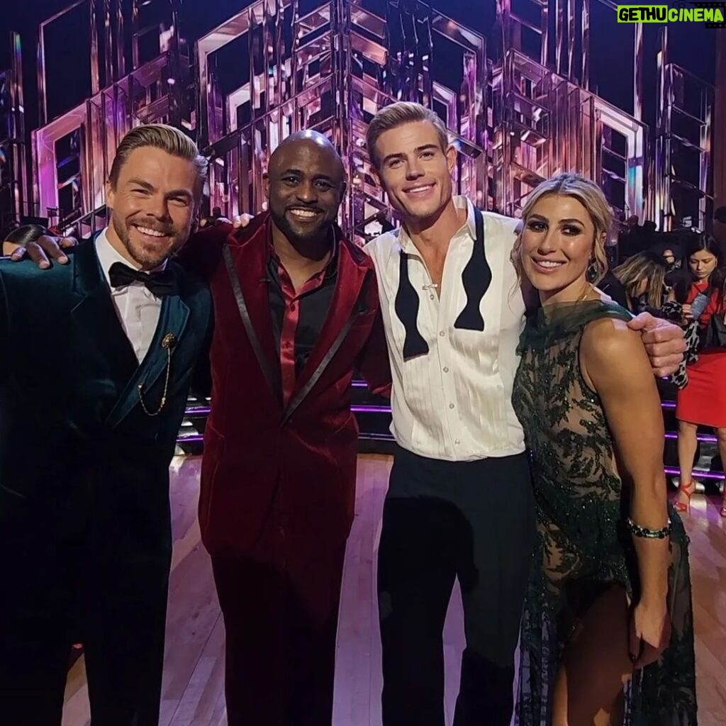 Trevor Donovan Instagram - It's been an amazing journey. Thank you so much for sharing with us. 🤘💚 #dwts #dwts31 #tremma