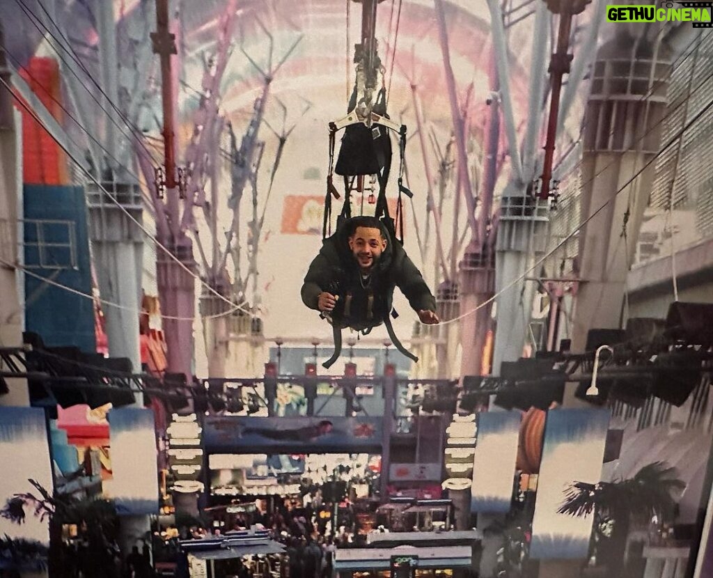 Trey McBrayer Instagram - Zipping through Vegas 🤐