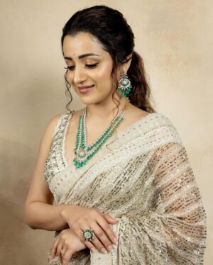 Trisha Instagram - 🫰🏻🧿 

Outfit : @jade_bymk 
Jewellery : @grtjewellers 
Footwear : @themadrastrunk 

Style team : @ekalakhani @team___e @malinikarthikeyan @harshene.ravichandar 

HMU @makeupandhairbypris @rachelstylesmith 
Photographed by @kiransa 

#galattanakshatraawards #trishakrishnan #TeamE #StyledByEka