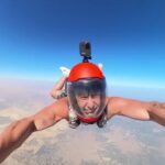 Tristan Defeuillet-Vang Instagram - POV : tu passes de tourner des vidéos dans ta chambre à sauter d’un C-130 au dessus des pyramides de Gizeh pour YouTube 😮‍💨🪂 #Pyramides #Parachutisme #PracticeMakesPerfect The Pyramids - Cairo, Egypt