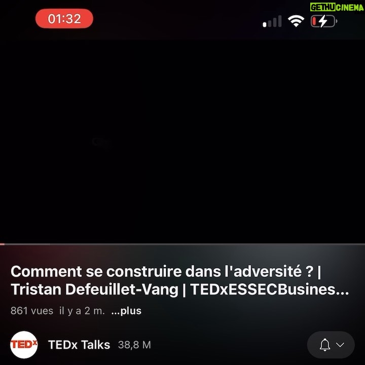 Tristan Defeuillet-Vang Instagram - Petit Tristan qui s’est construit en regardant 3 TEDx par jour aurait du mal à croire que ces photos sont réelles et pourtant… 🥹🤌🏽 LA MIF ON A FAIT UN TEDx TALKS ZEBBBBBBBI 🤯😳😮‍💨😮‍💨 C’était CLAIREMENT l’expérience la plus STRESSANTE de ma vie et y’a trop de chose à dire en un seul post Insta’ alors… Je t’attends sur YouTube. À TOUT DE SUITE 🤍 Paris, France