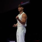 Tristan Defeuillet-Vang Instagram - Petit Tristan qui s’est construit en regardant 3 TEDx par jour aurait du mal à croire que ces photos sont réelles et pourtant… 🥹🤌🏽 LA MIF ON A FAIT UN TEDx TALKS ZEBBBBBBBI 🤯😳😮‍💨😮‍💨 C’était CLAIREMENT l’expérience la plus STRESSANTE de ma vie et y’a trop de chose à dire en un seul post Insta’ alors… Je t’attends sur YouTube. À TOUT DE SUITE 🤍 Paris, France
