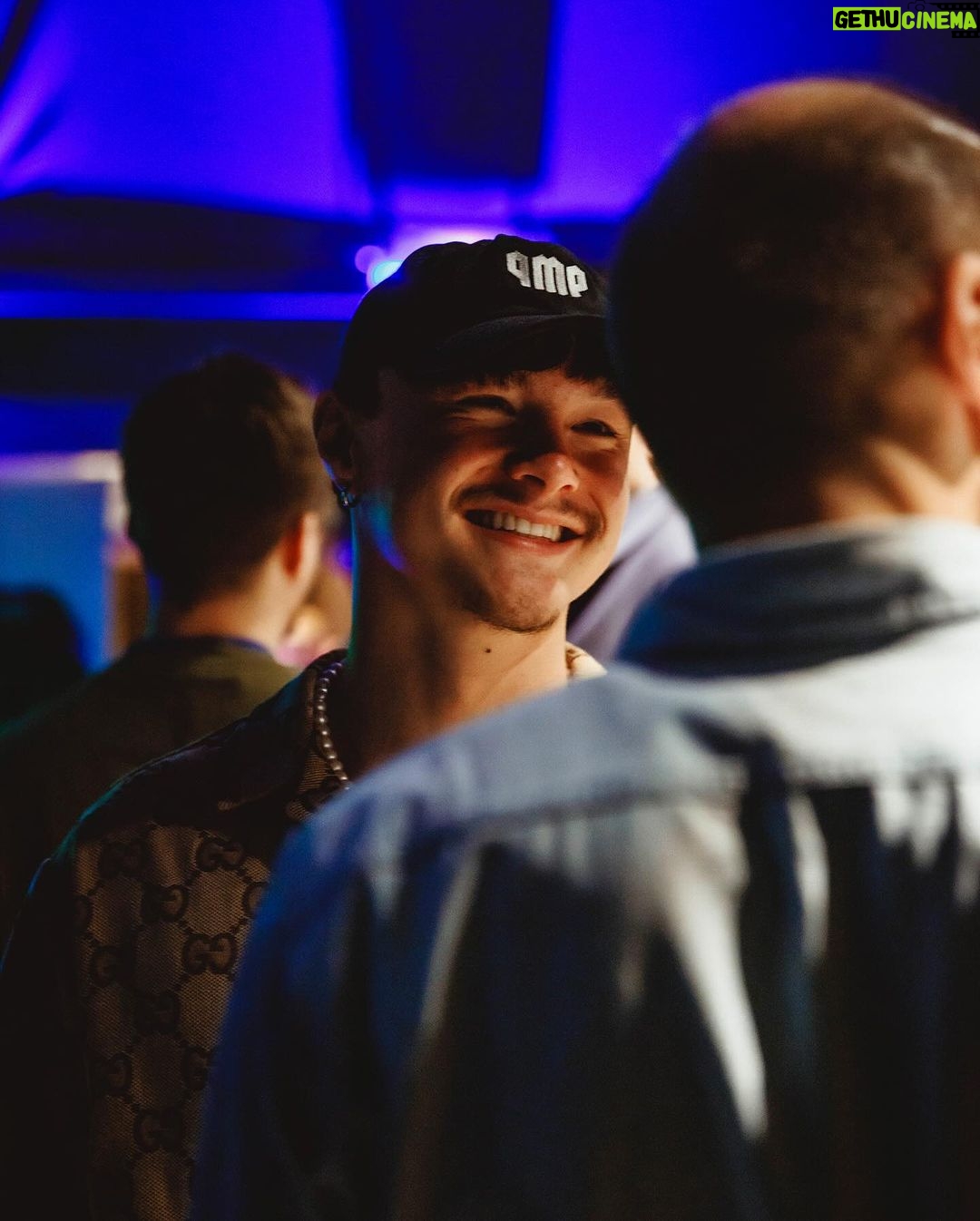 Tristan Defeuillet-Vang - 14.9K Likes - 100.000€ à la clé. 10 créateurs de contenus. 1 seul gagnant. 🏆
Ça commence demain à midi sur la chaîne YouTube de Winamax. #PokerSociety
Ton pronostic ? 🤓