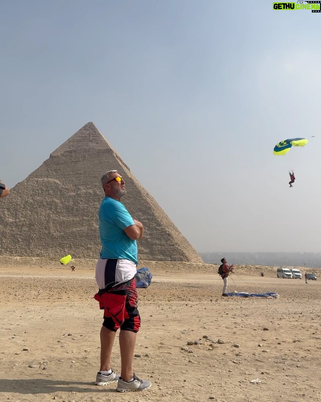 Tristan Defeuillet-Vang - 20.9K Likes - Photo dump d’une des expériences les plus folles de ma vie 🇪🇬🪂
Pour voir comment un débutant en parachutisme tente une des figures les plus durs du Freefly au dessus des pyramides… rdv sur YouTube ❤️
#PMP #Parachutisme #Freefly
Shot by @zendom_ 🫶🏼
Shirt by @optiongravity 🫶🏼
Coached by @gregcrozier.airwax & @karinejoly.airwax ❤️
