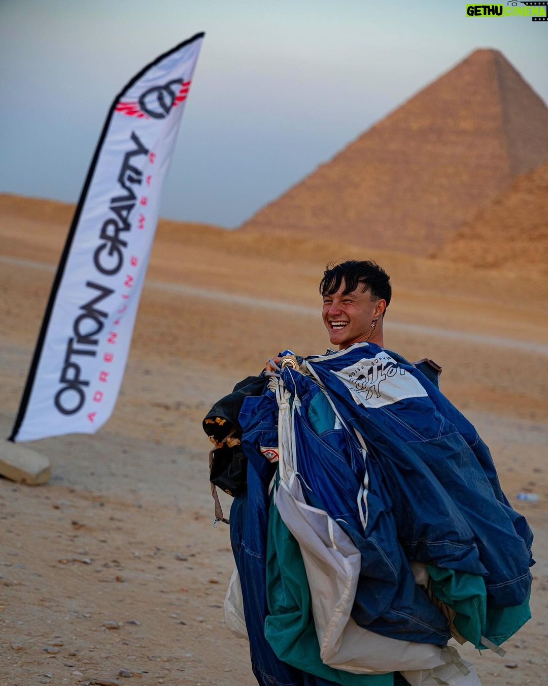 Tristan Defeuillet-Vang - 20.9K Likes - Photo dump d’une des expériences les plus folles de ma vie 🇪🇬🪂
Pour voir comment un débutant en parachutisme tente une des figures les plus durs du Freefly au dessus des pyramides… rdv sur YouTube ❤️
#PMP #Parachutisme #Freefly
Shot by @zendom_ 🫶🏼
Shirt by @optiongravity 🫶🏼
Coached by @gregcrozier.airwax & @karinejoly.airwax ❤️