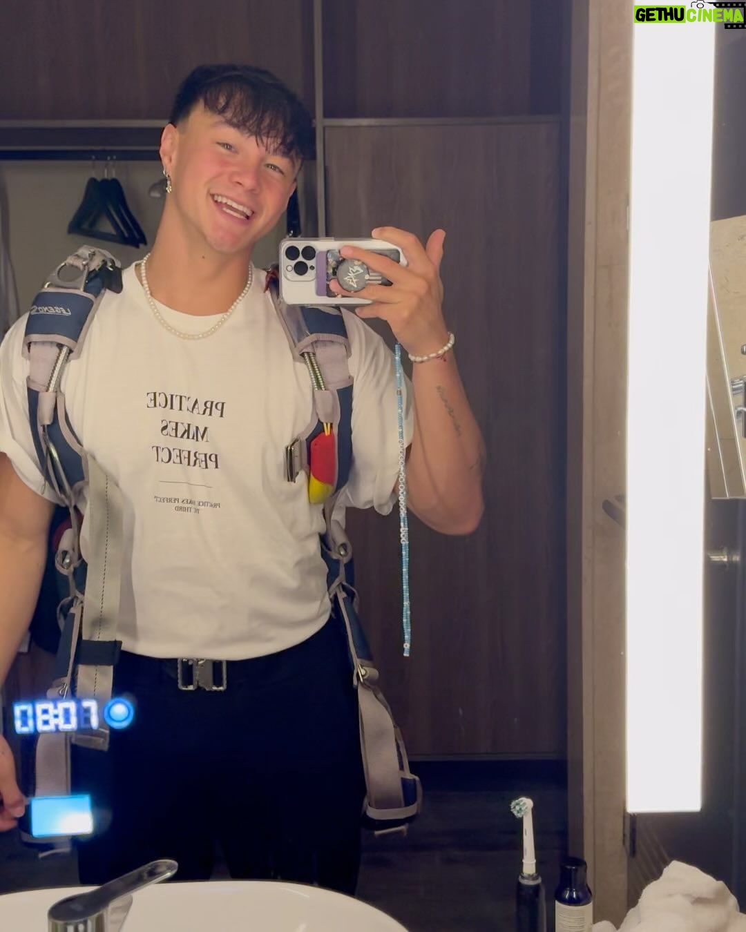 Tristan Defeuillet-Vang - 19.2K Likes - be humble