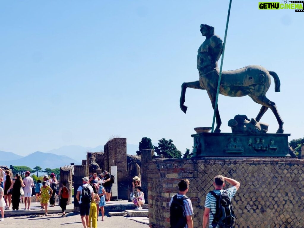 Troian Bellisario Instagram - Pompeii I