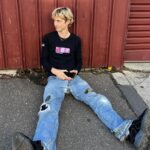 Troye Sivan Instagram - (✦ ‿ ✦) lyrics on the pavement