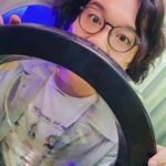 Tsui Ho-Cheong Instagram - 最近奇遇多籮籮 片面睇的事 深入觀察又會有另一體會 多謝來自大家各界嘅愛 努力學緊好好愛自己 就讓我繼續成為充滿愛的肥腸吧 肥腸真的很幸福🫶🏻 。 影相嘅呢度係旺角兆萬中心6樓 @noeyeseeseeseen_market 係我同Max的小小心血 來感受我們對這土地的愛吧 。 #我就是愛 #多謝愛 #徐浩昌 #肥腸 #演員 #銀河海潤演藝有限公司
