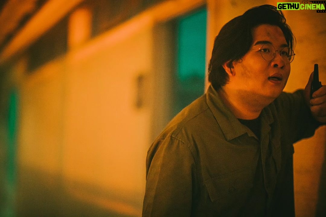 Tsui Ho-Cheong - 636 Likes - 唔好咁乖
又毋須太壞
善良是人生方向
愛是大家的能量
好好活下去
。
有幾張劇透相未po
大家快啲入場睇
睇完就可以po啦
。
同期很多電影
值得入場看
#白日之下
#第八個嫌疑人
#多啲入場支持睇電影
#電影喺戲院睇係唔同架
#私心叫睇左有我份嘅夜校先
。
#夜校 #今日上映
#肥腸 #徐浩昌 #演員
#銀河海潤演藝有限公司