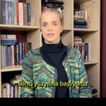Tuğçe Kazaz Instagram - YENİ YIL MESAJI #2023 #yeniyıl #kutluolsun #reels #reelsvideo #instagramreels