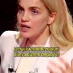 Tuğçe Kazaz Instagram - DÜZEN DEĞİŞİYOR #yenidünyadüzeni #pakistan #tunus #sırbistan #macaristan #suriye çin #suriye #abd #avrupabirliği #büyükisraildevleti #pkk #türkiye #tugcekazaz #tuğçekazaz #instagramreels #reels #shorts #reelsvideo