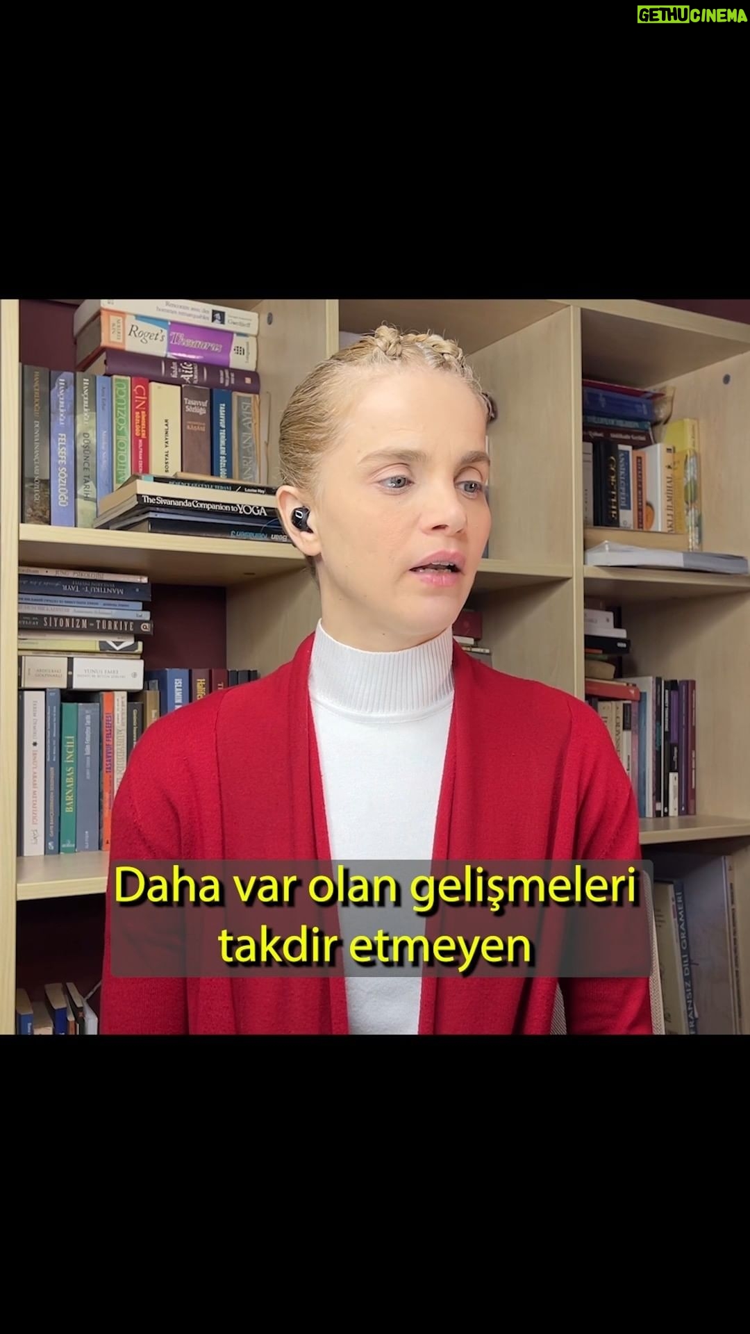 Tuğçe Kazaz - 14.4K Likes - KEMAL KILIÇDAROĞLU DAHA ÜLKENİN YARARINA OLAN İŞLERİ TAKDİR ETMEZKEN ÜLKEYİ NASIL YÖNETECEK?
#kemalkılıçdaroğlu#kılıçdaroğlu #seçim2023 #abd #ab #sermaye #14mayıs #14mayıs2023 #türkiye #tugcekazaz #tuğçekazaz #reels #tiktok #shorts #shortsvideo #shortsviral #reels #reelsvideo