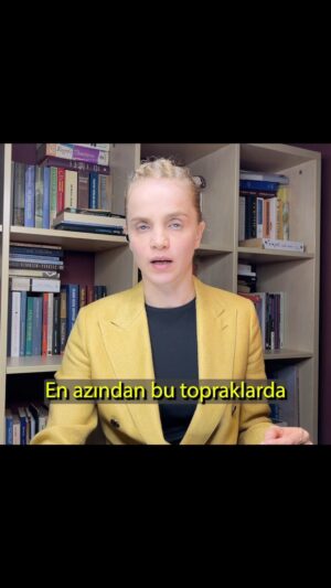 Tuğçe Kazaz Instagram - Niye Erdoğan'a oy vermem gerekiyor diye sebep arayan bir Müslüman varsa Ayasofya'ya baksın.

#erdoğan #receptayyiperdoğan #ayasofya #ayasofyacamii #müslüman #islam #türkiye #seçim2023 #2023 #türkiye #tuğçekazaz #tugcekazaz #reels #reelsinstagram #shorts