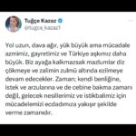 Tuğçe Kazaz Instagram - DERE GEÇERKEN AT DEĞİŞTİRİLMEZ #erdoğan #receptayyiperdoğan #kılıçdaroğlu #kemalkılıçdaroğlu #dava #yol #millet #vatan #ecdat #masum #istikbal #türkiye #tuğçekazaz #tugcekazaz #reels #reelsvideo #shorts