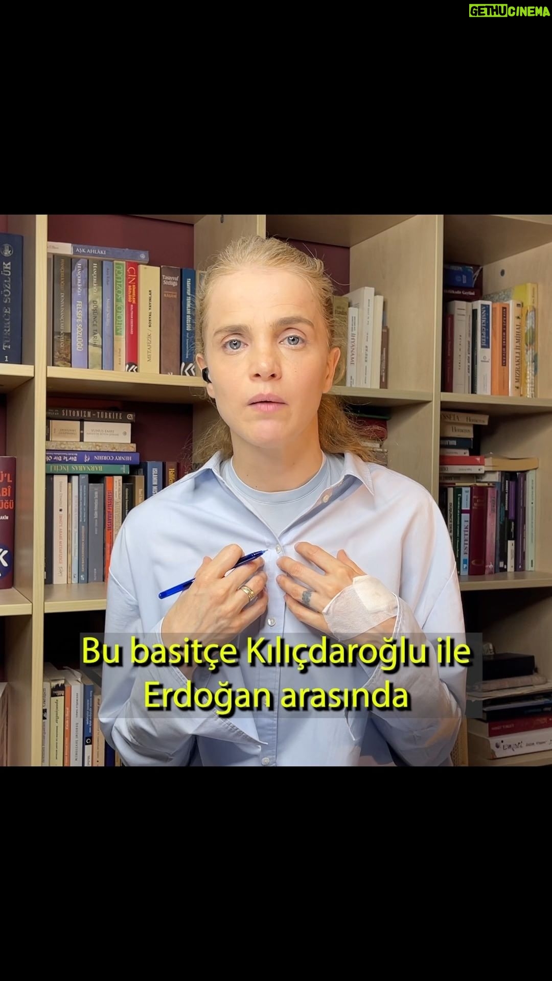 Tuğçe Kazaz - 86.2K Likes - BU SEÇİM SADECE KEMAL KILIÇDAROĞLU VE ERDOĞAN ARASINDA GEÇMEYECEK. BU TÜRKİYE'YE PRANGALARINI TAKIP BOĞAZINA KADAR SIKMAK İSTEYENLER İLE TÜRKİYE'NİN BAĞIMSIZLIĞINI İLAN ETMEK İSTEYENLER ARASINDA GEÇECEK.
#erdoğan #receptayyiperdoğan #kılıçdaroğlu #kemalkılıçdaroğlu #seçim2023 #milletittifakı #cumhurittifakı #tatbikat #yunanistan #abd #dedeağaç #14mayıs2023 #reelsvideo #reels