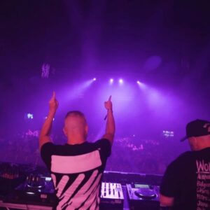 Tuneboy Instagram - Taking you back to 2003! TNT treat you to classic Hardstyle encapsulated by modern production styles. Dropping next week! #hardstyle #dirtyworkz #2003 #classics