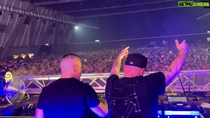 Tuneboy Instagram - CHILE WENT BOOOOM 🚀 #technoboy #tuneboy #classics #tnt #festival #hardstylemusic #hardstylefamily #harderstyles #ravegirls #chile #hardstylelover #hardstylelovers #rave #hardstyleismystyle #hardstyle #musicfestival #reversebass #hsuevents #festival #harddance