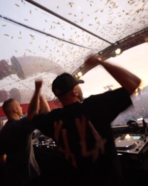 Tuneboy Instagram - how did u like our Legends set at Defqon?

#technoboy #tuneboy #tnt #hardstyle #reversebass #defqon #defqon1 #qdance #legends 

🎥 @mno_photo