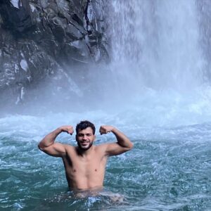 Tural Ragimov Instagram - Заслуженный день отдыха 💪💪