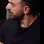 Tural Ragimov Instagram - Noyabrın 4-ü Bakıda Rizin təşkilatının döyüş gecəsi olacaq. Biz də topsports.az olaraq, bu möhtəşəm döyüş gecəsindən əvvəl Azərbaycanda Rizin deyəndə yada düşən adlarla görüş keçirdik. Görüşdə qonaqlarımız məşqçi Ruslan Əfəndiyev, Rizin kəmərinin sahibi Vüqar Kərəmov və təşkilatla yeni müqavilə bağlayan Tural Rəhimovdur. Görüşdə Ruslan Əfəndiyev idmançılarımızın keçirdiyi son döyüşlərdən bəhs edir. Verilişimizin bu buraxılışı tezliklə Youtube kanalımızda yayımlanacaq, bizi izləmədə qalın! #rizin #ruslanefendiyev #vuqarkeremov #turalrehimov #turalmemmedli #topsports #doyus #mma #qefes #fyp #gules #boks #qalibiyyet #ugur #baku #sports #glof #tennis #idman #idmanci