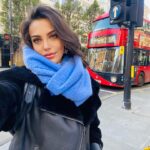 Tuvana Türkay Instagram - 💙 Oxford Street