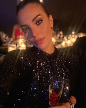 Tuvana Türkay Instagram - 