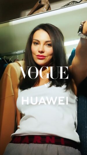 Tuvana Türkay Instagram - Akıllı ve zarif yeni HUAWEI WATCH GT 4 ile #TuvanaTürkay’ın güzelliği ve enerjisi buluşurken akıllı saatin şık tasarımı ve farklı renk seçenekleri onun tarzını tamamlıyor.

Tarzınıza en uygun #HUAWEIWATCHGT4 akıllı saat ile siz de estetik şıklığın sizi sarmasını sağlayın. @huaweimobiletr @tuvanaturkay

Video: @iremkoskos
Moda Editörü: @aydinsiila
Proje Yöneticisi: @melissakcan
Proje Uzmanı: @ipekelbeyli
Prodüksiyon: @bihterneymen
Saç: @furkanyalciner
Makyaj: @nuvit
Video Asistanı: @enesdmrrc
Moda Editörü Asistanları: @aynurefir @gunzebusra

#işbirliği