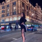 Tuvana Türkay Instagram – 🌠 Knightsbridge, London, UK