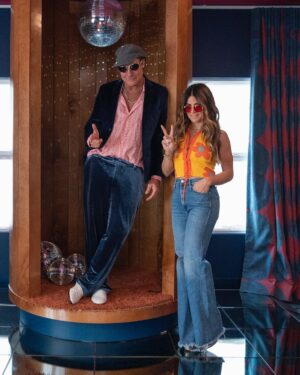 Ty Pennington Instagram - 🪩 TONIGHT 🪩 Don’t miss the season finale of #BarbieDreamhouseChallenge at 8/7c on @hgtv & @streamonmax 🥳 Who do you think will win it all?! #TeamTyandAlison #KensDen