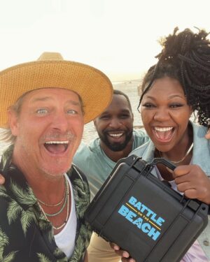 Ty Pennington Instagram - #BOTB SO flipping proud of my team @smashingdiy & @iamstevelewis 🙌🏼 Holy crap did they make a beautiful house! ALL the teams worked so damn hard and should all be so proud. It was such a honor to work with Steve & Ashley- we clicked so well creatively. It was so much fun to bounce ideas off of each other and push the creative limits. We are buddies for life 🙏🏼 Cannot wait to see what ya’ll do! #winners #teamty #proud #battleonthebeach