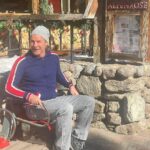 Ty Pennington Instagram - Grateful for friends, fresh powder and of course, fondue ❤️🧀 #livelaughloaf #colorado Vail, Colorado
