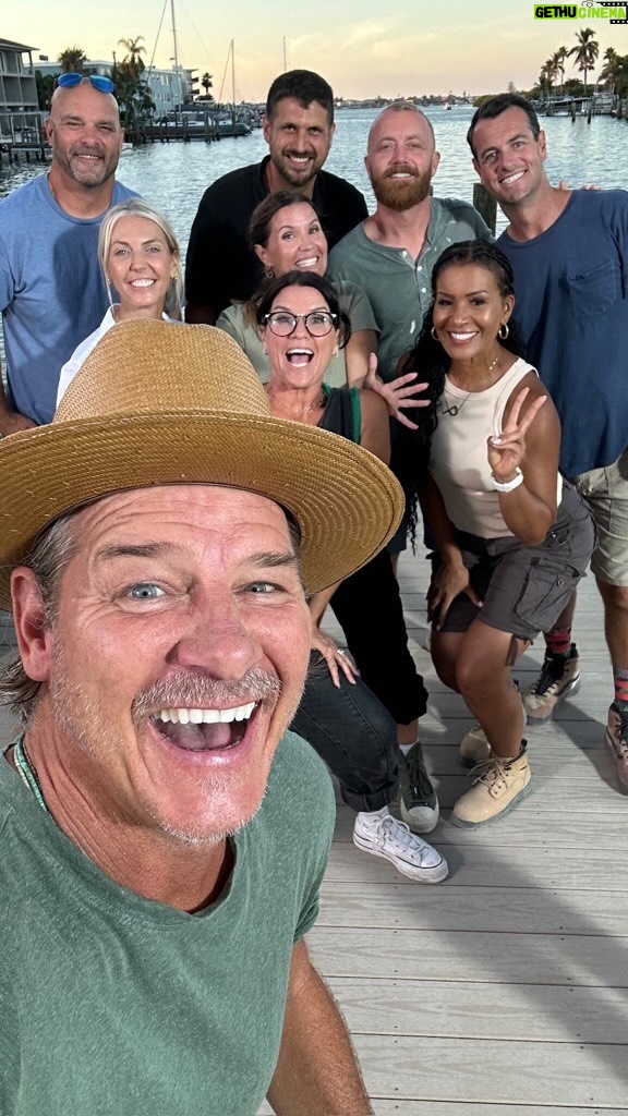 Ty Pennington Instagram - ROCK THE BLOCK SEASON FIVE IS COMING IN MARCH 🎉🌴🎬 Your favorite #rocktheblock duos are back on the block and this time there’s only one thing on their mind… REDEMPTION 👏 Soooo… what team are you rooting for? Let us know in the comments 👇 ✨ Team Keith & Evan? #teamkeithandevan ✨ Team Bryan & Sarah? #teambryanandsarah ✨ Team Lyndsay & Leslie? #teamtwinwin ✨ Team Page & Mitch? #teampageandmitch (sadly, they weren’t able to be in this video, but don’t forget to show them some love in the comments) Tune in to see the brand new season unfold on Monday, March 4th at 9pm ET/PT on @hgtv or @streamonmax 📺